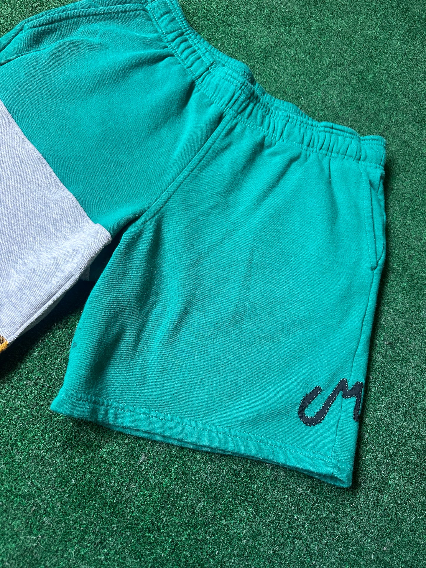 Guess “Flannel” Short