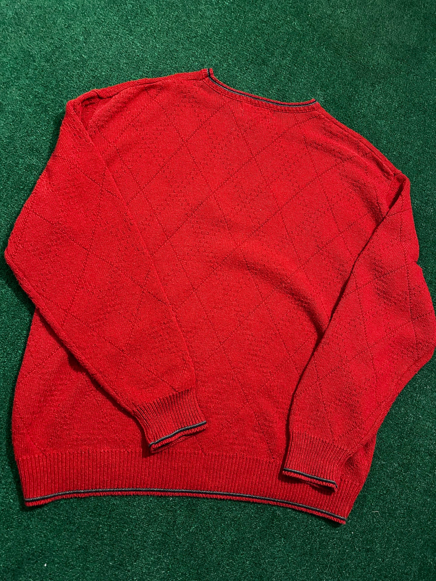 Vintage Pinnacle Knit Pullover