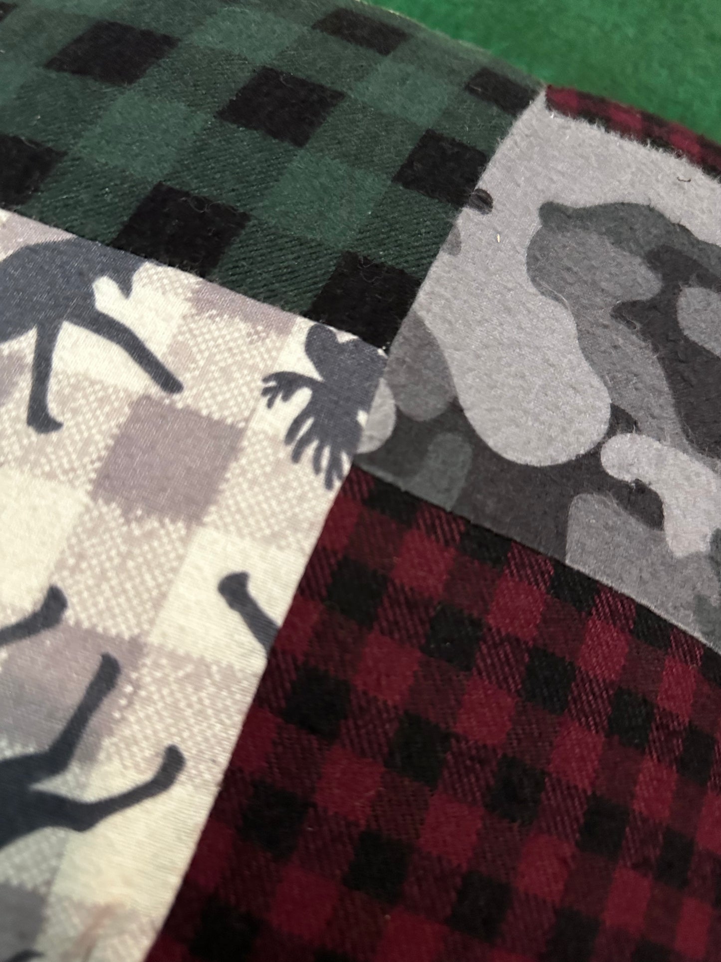 “Rustic Puzzle” Pillow Set