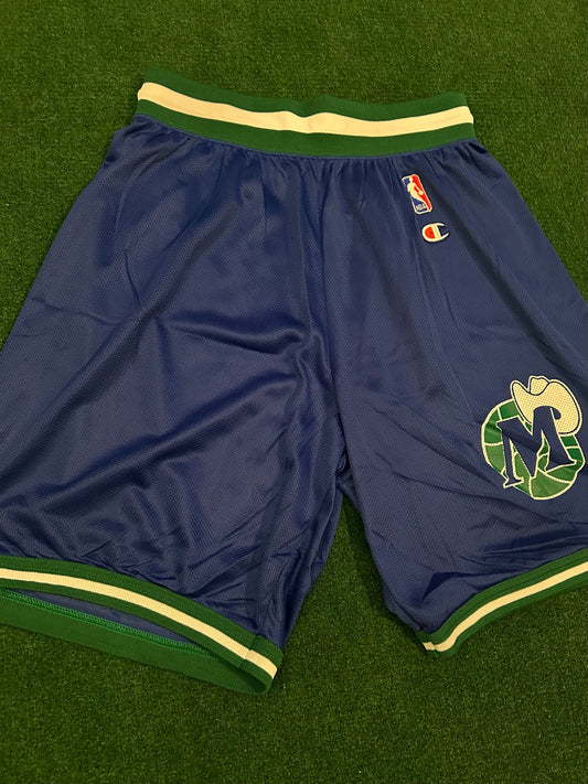 Vintage Champion Mavericks Short