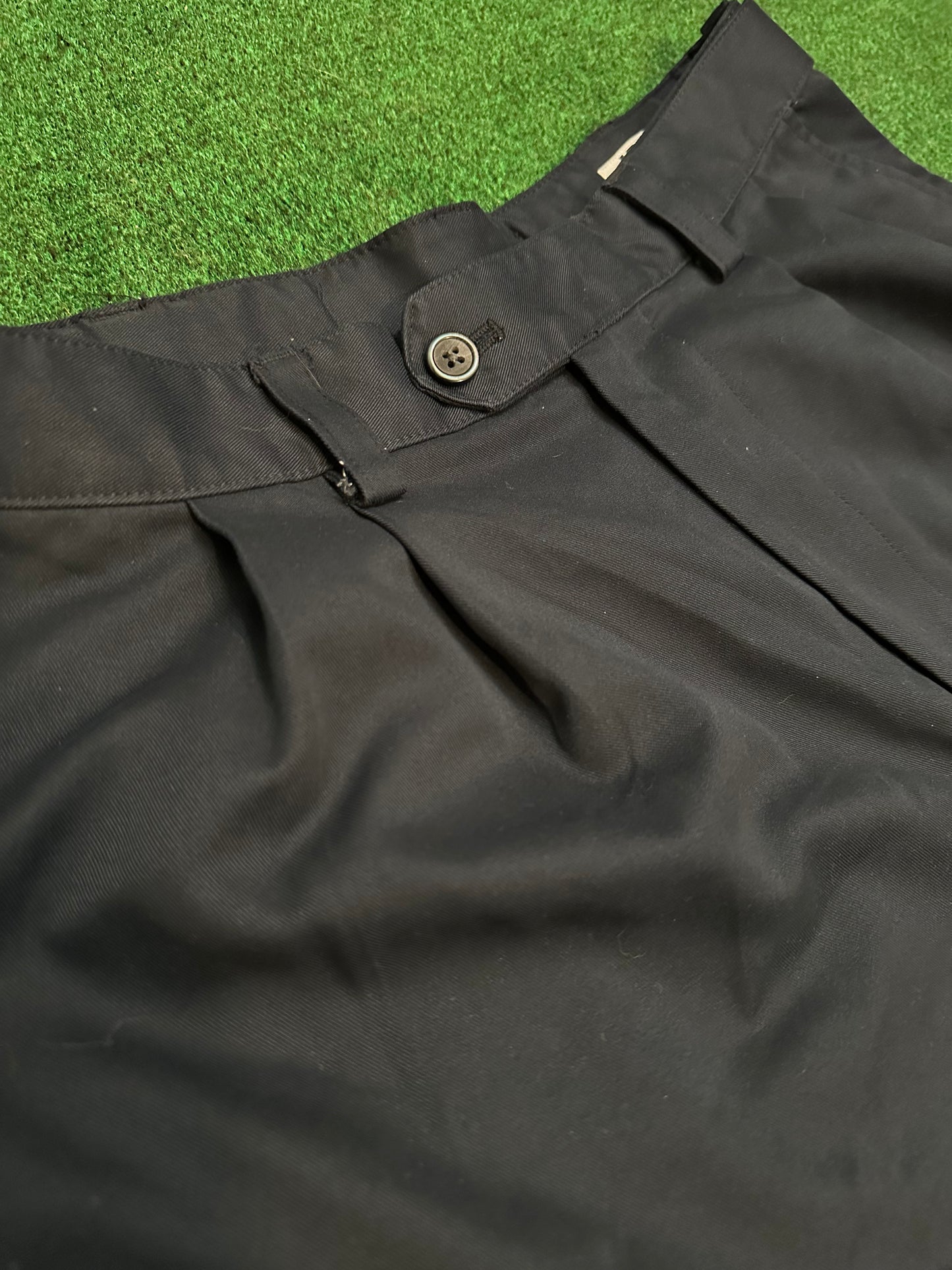 Izod Pleated Golf Short