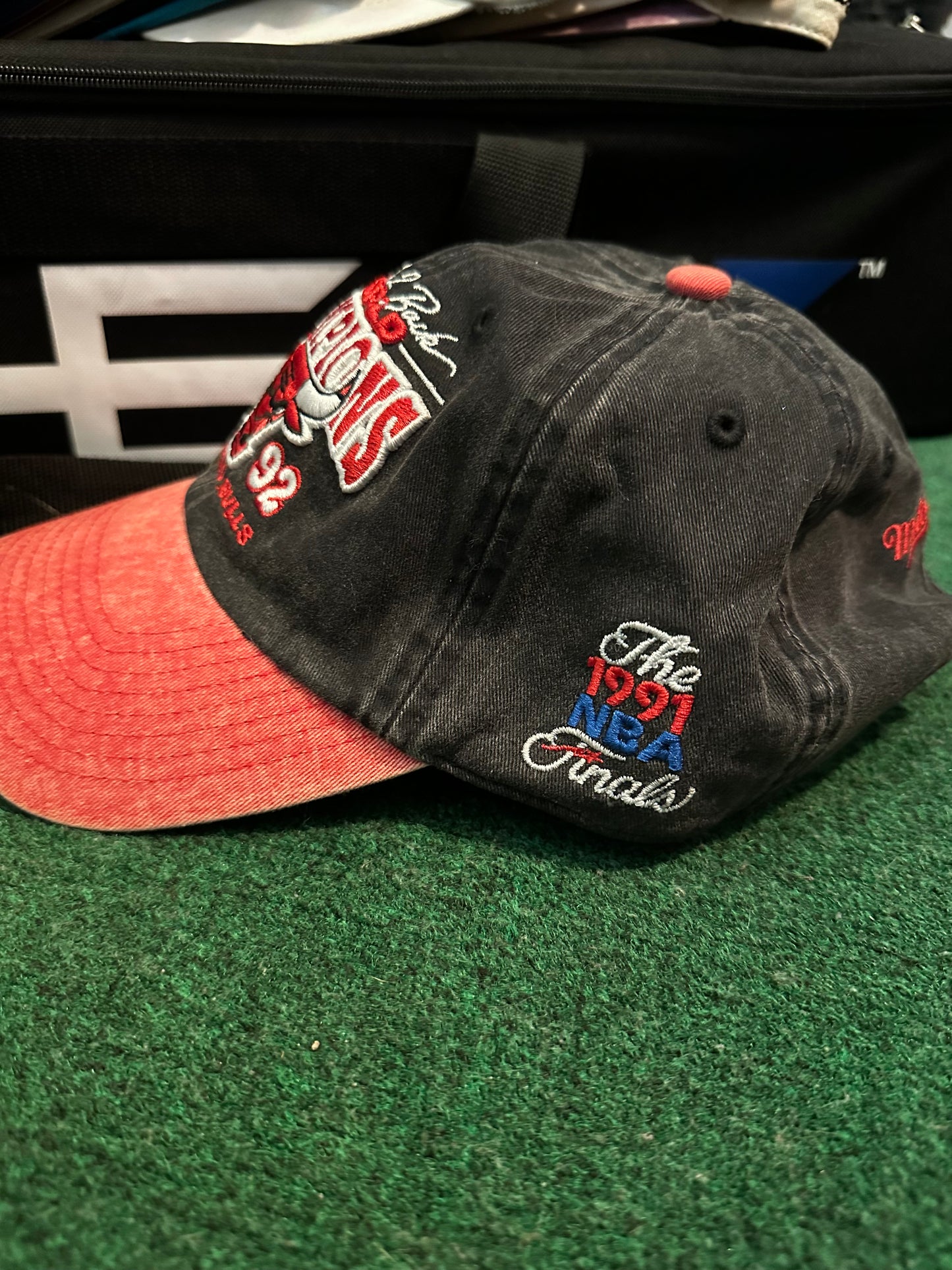 Mitchell & Ness Bulls Hat