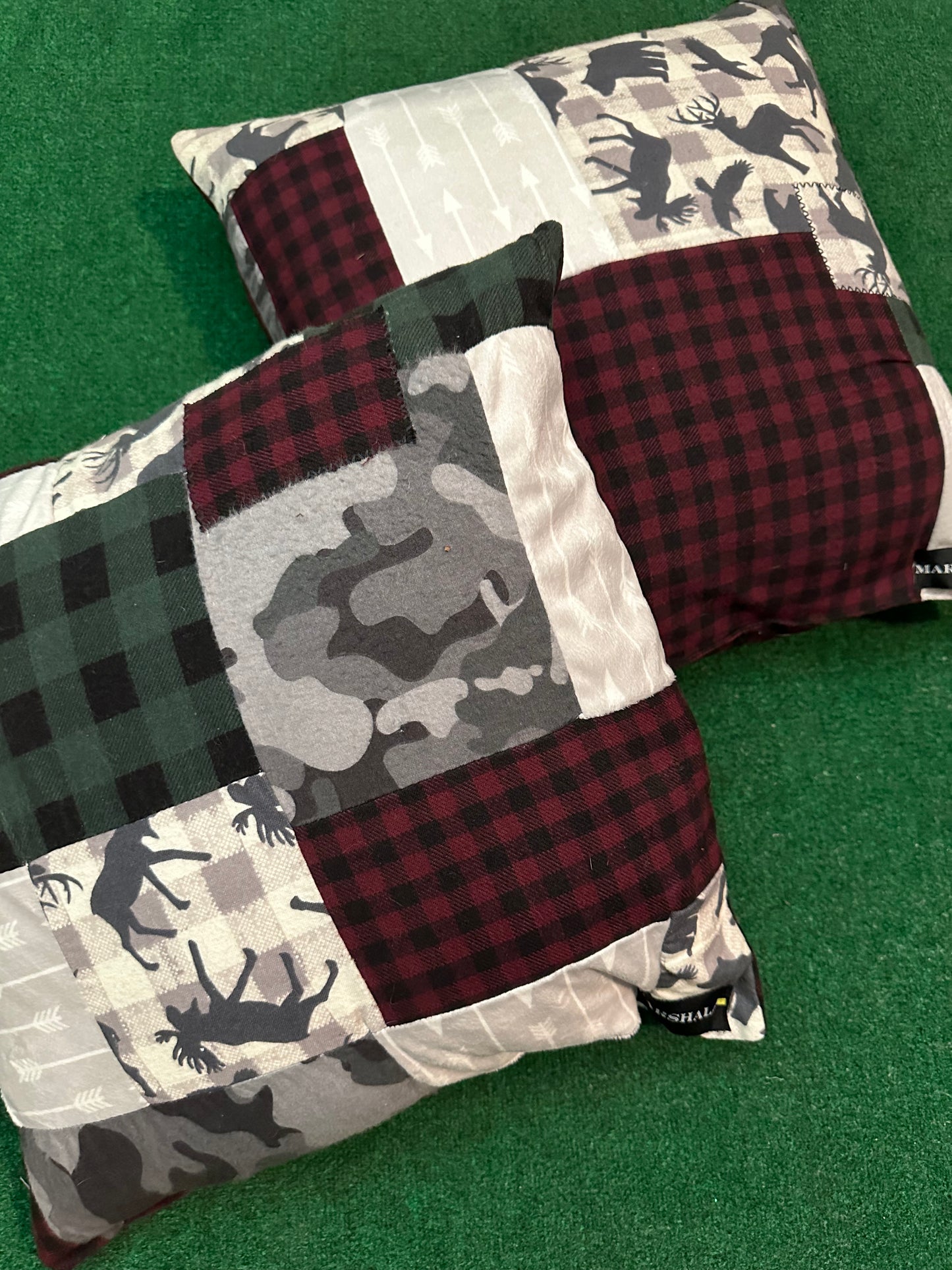 “Rustic Puzzle” Pillow Set