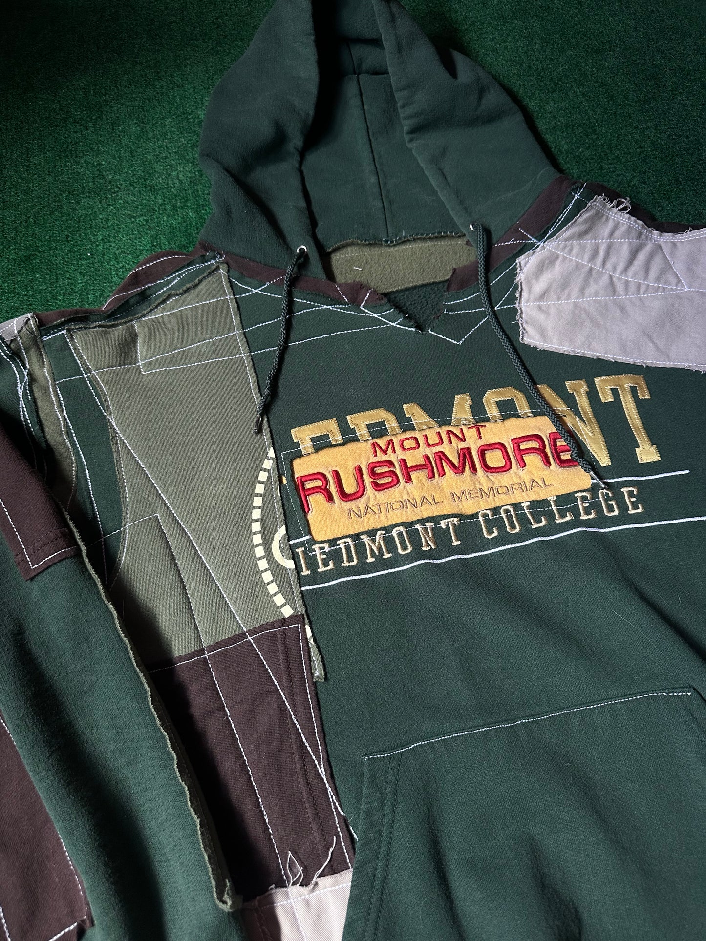 Vintage “Mountain Range” Hoodie