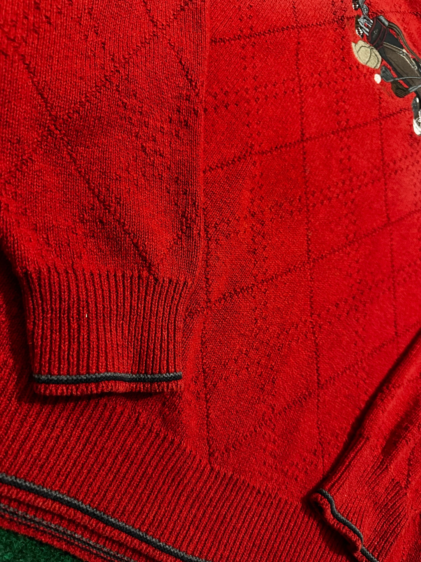 Vintage Pinnacle Knit Pullover