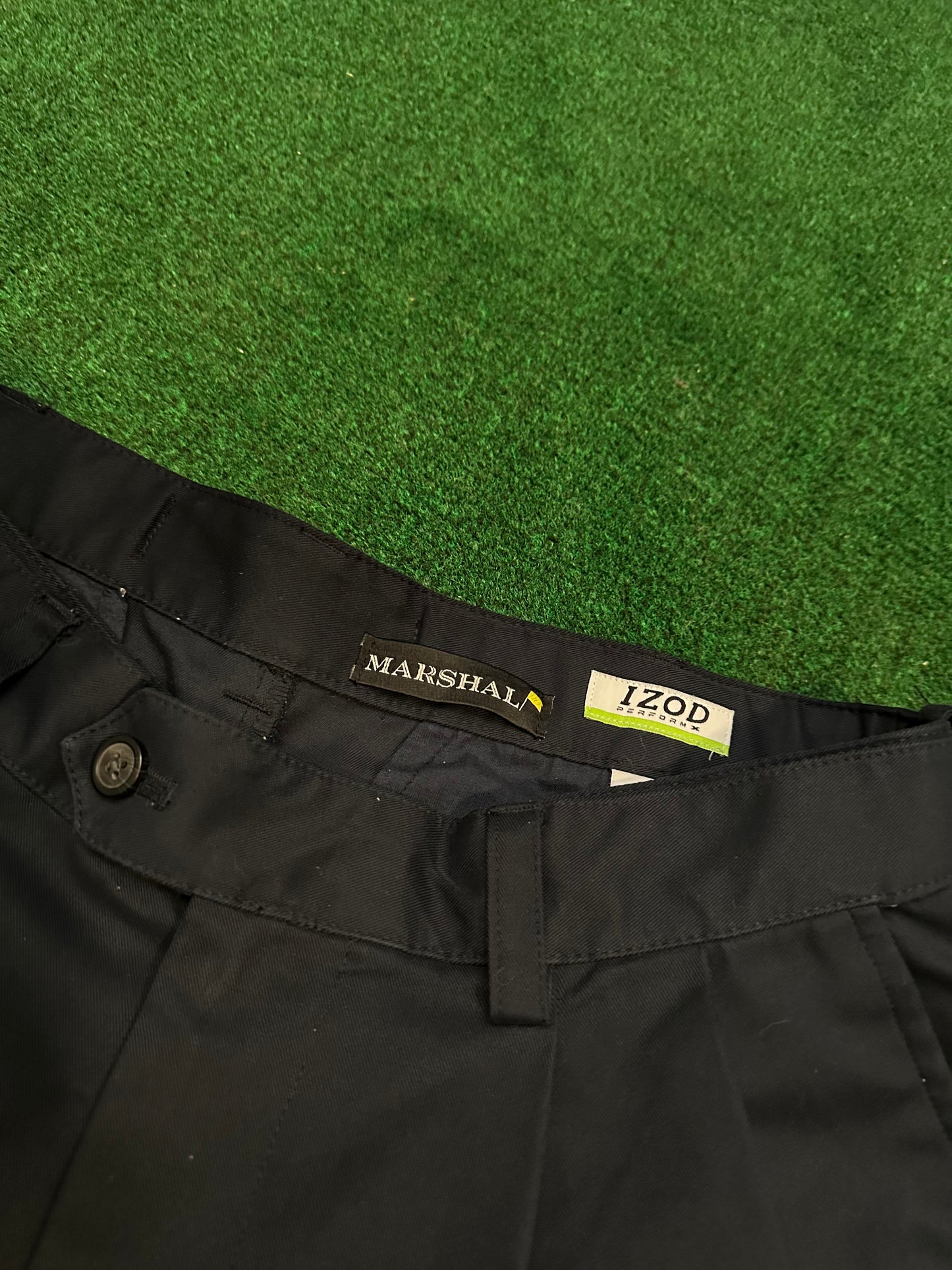 Izod Pleated Golf Short