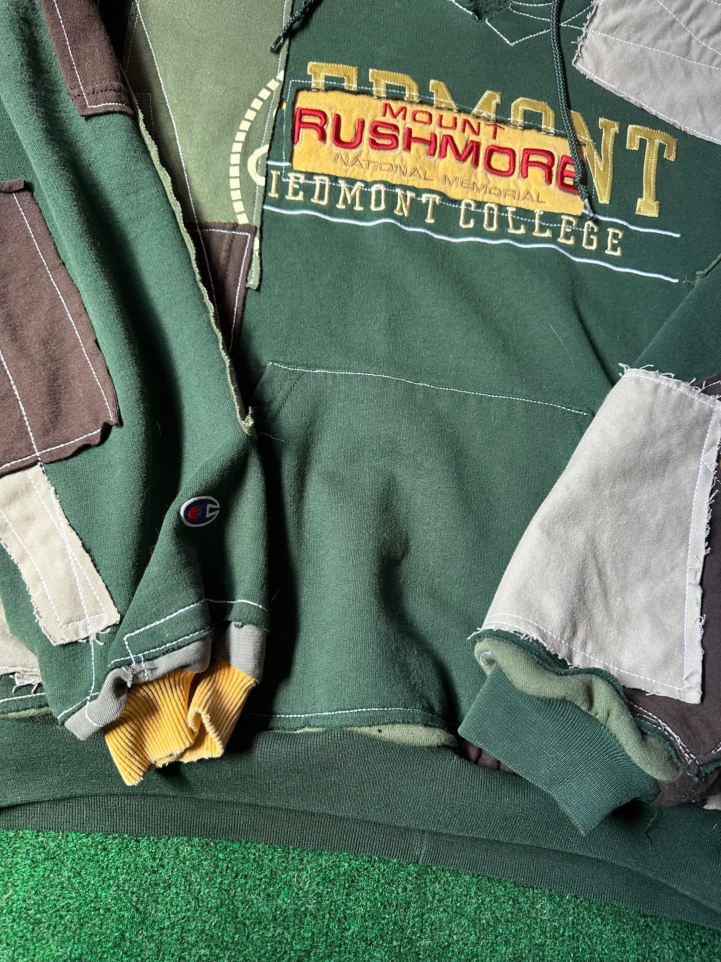Vintage “Mountain Range” Hoodie